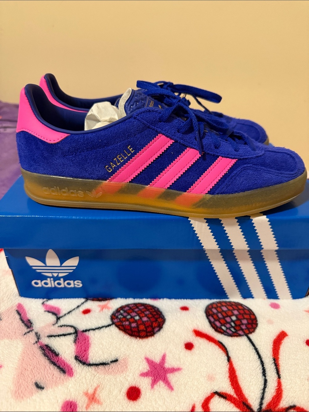 NWT adidas Gazelle Indoor Shoes - Lucid Blue/Pink Gum Sole